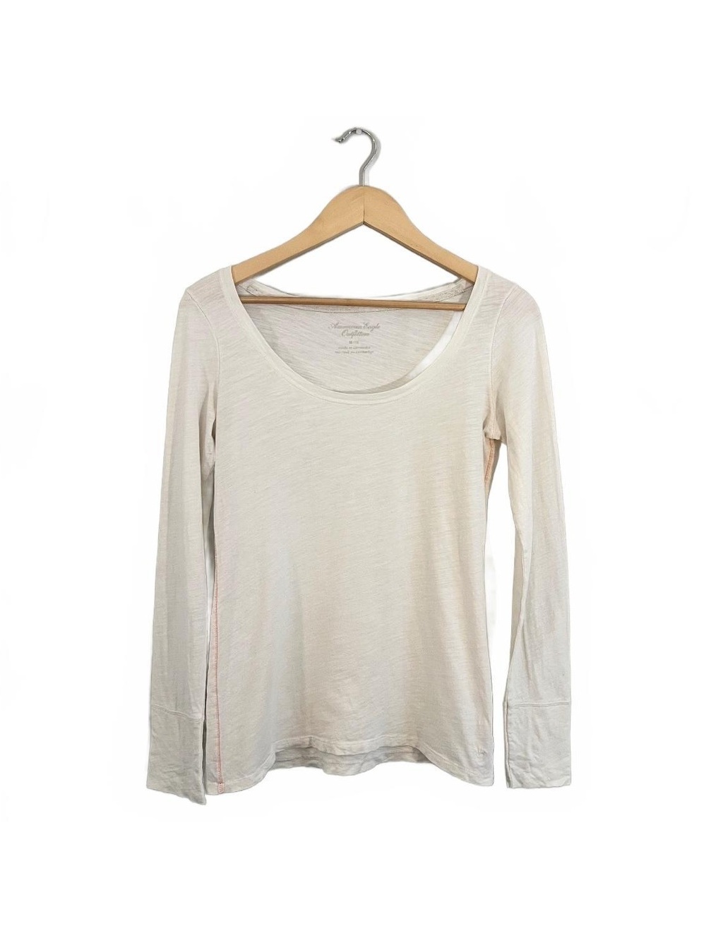 Y2K American Eagle Outfitters White Fitted Long Sleeve T-shirt 2000’s Bella Swan